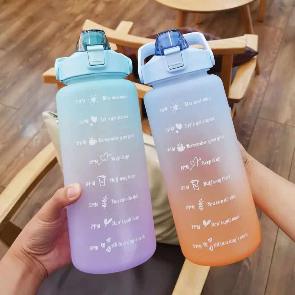 Botella de agua 2 Litros motivacional con fácil agarre