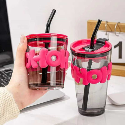 Vaso con tapa y sorbito 450 ml 💥 Diseño divertido, grip 3D y estilo que no se derrama