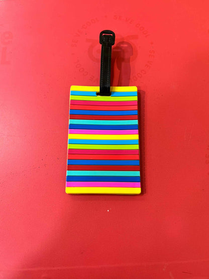 Identificador de valija divertido – Modelos coloridos para que tu equipaje no pase desapercibido