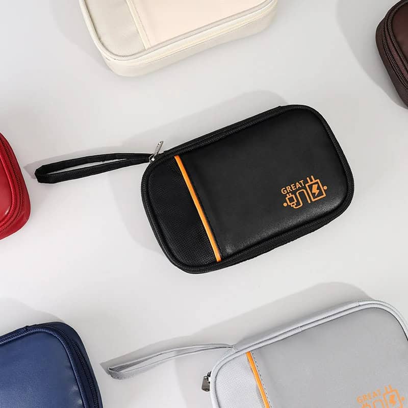Organizador de Accesorios Electrónicos para Viaje – Compacto, práctico y sin más enredos
