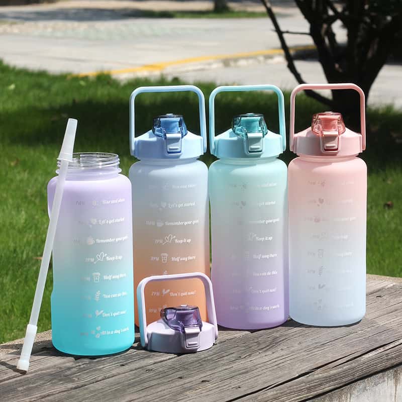 Botella de agua 2 Litros motivacional con fácil agarre