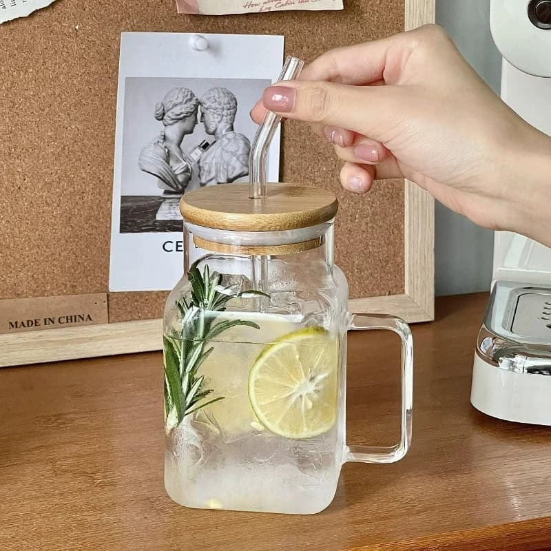 Jarra de vidrio con tapa de bamboo y sorbito 🥤 Estética minimalista, 620 ml de puro disfrute
