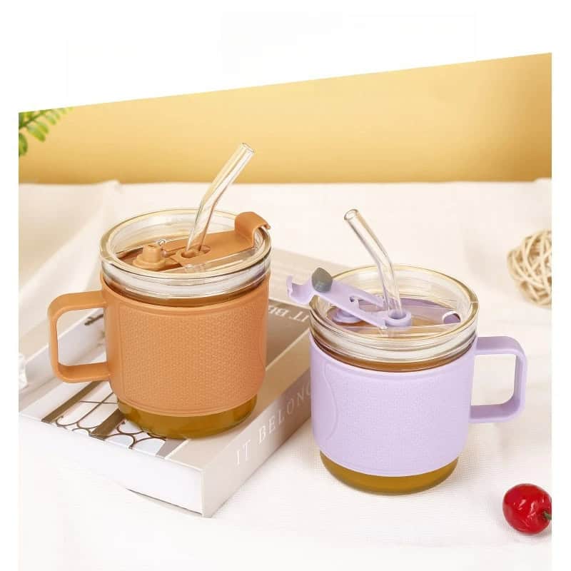 Taza de vidrio con sorbito 🧋 Elegante, cómoda y lista para mimarte en cada trago