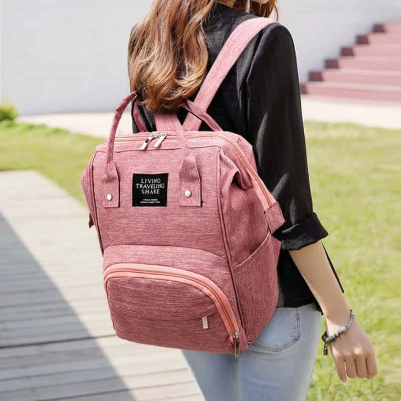 Bolso Maternal Impermeable Todo en Uno – Organiza tu día con estilo y comodidad