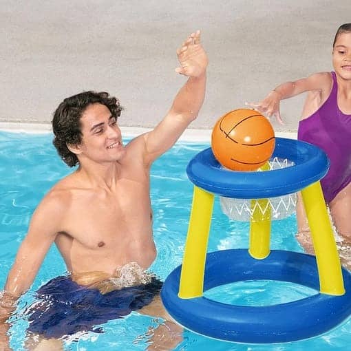 Aro de básquet inflable con pelota
