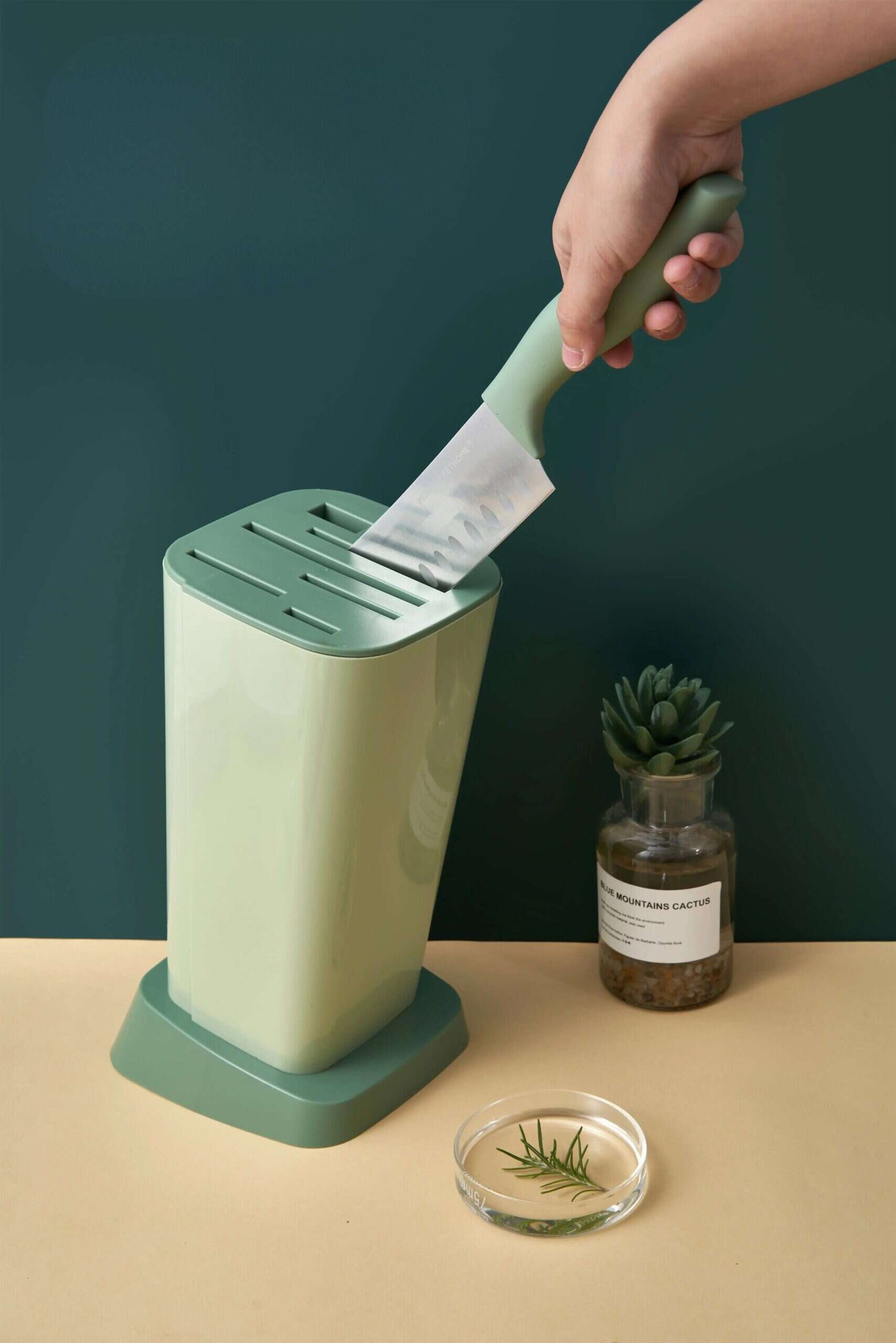 Organizador de Cuchillos 🔪 – Acceso rápido, orden visible y cocina más segura