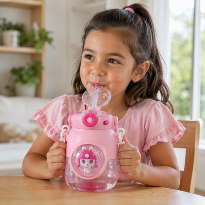 Botella Infantil 900 ml Antiderrame con Sorbito, Botón y Correa – Diseño Espacial