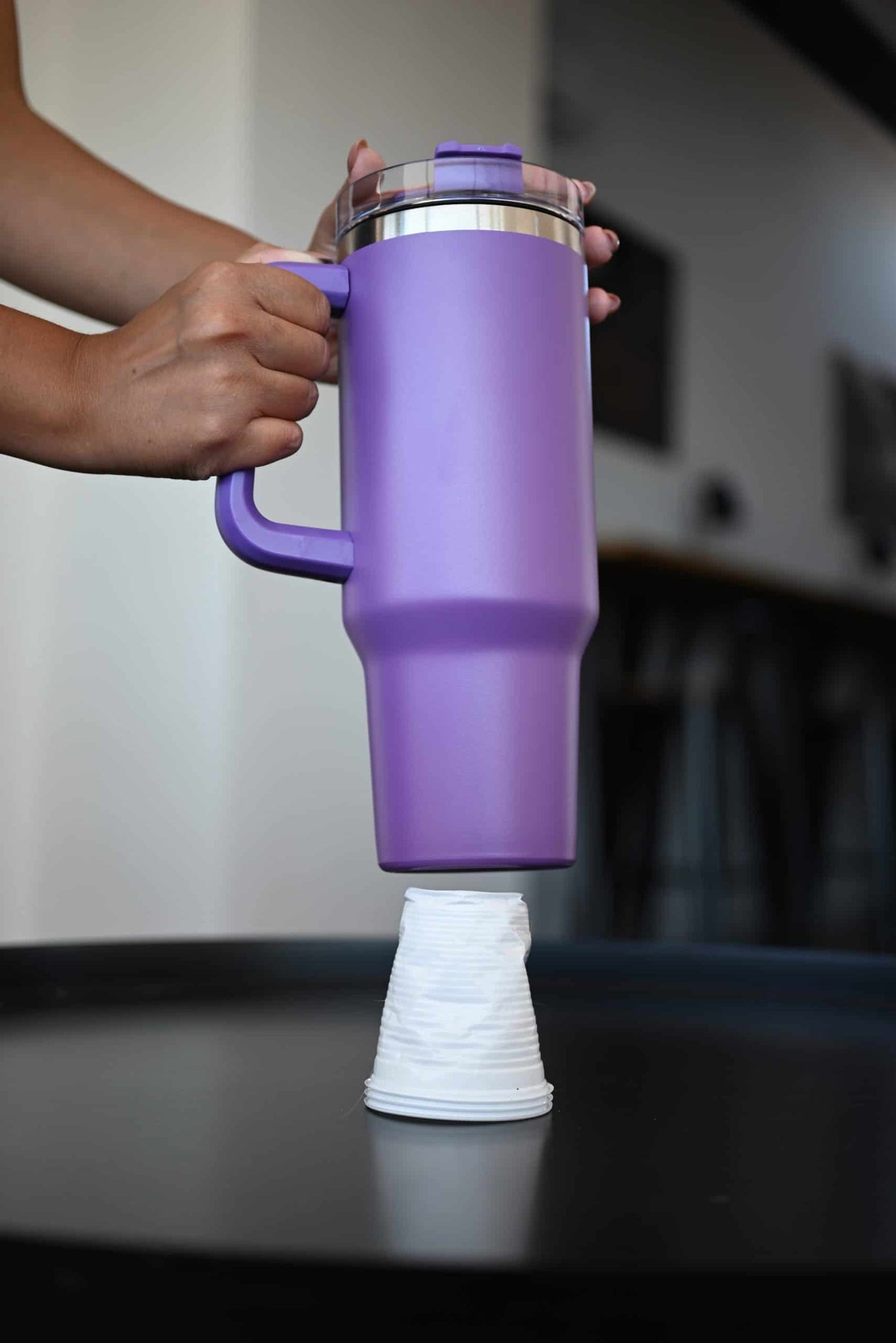 Vaso Térmico Reutilizable – Minimalista, práctico y con cero culpa ecológica