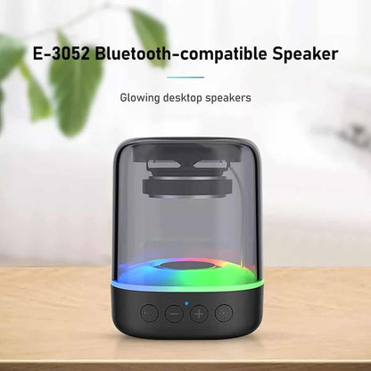Parlante Bluetooth E-3052 – Diseño transparente, sonido envolvente y luces LED RGB