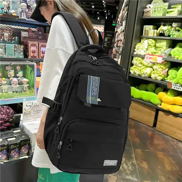 Mochila Escolar Casual Unicolor 🎒✨