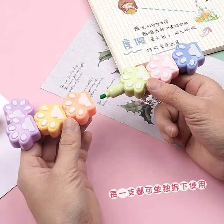 Set de Resaltadores Escolares de Huellita 🐾 – ¡Añade Color y Diversión a tus Notas! 🎨✨