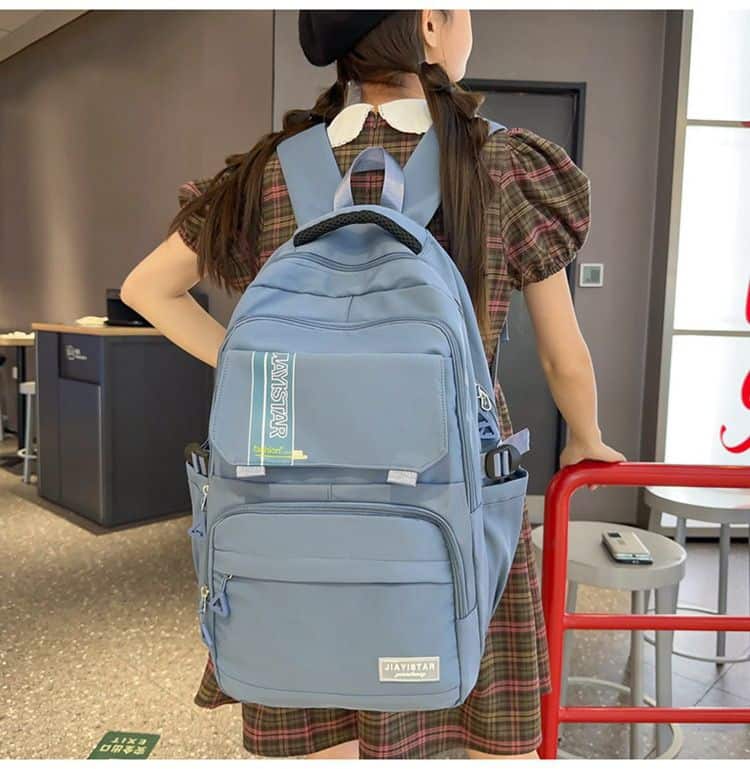 Mochila Escolar Casual Unicolor 🎒✨