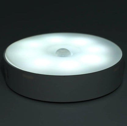 Lámpara USB con Sensor de Movimiento - ¡Ilumina Inteligente y con Estilo! 🌟✨