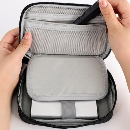 Organizador de Accesorios Electrónicos para Viaje – Compacto, práctico y sin más enredos